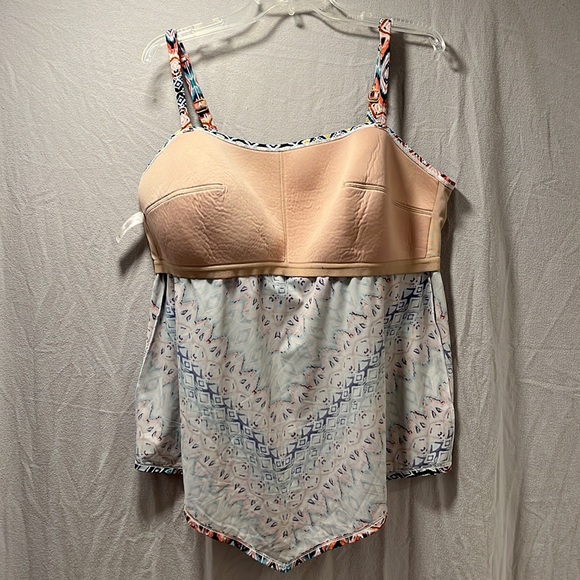 Swim by Cacique (Lane Bryant) Aztec Print Handkerchief Tankini Swim Top Size 24 - Picture 10 of 13